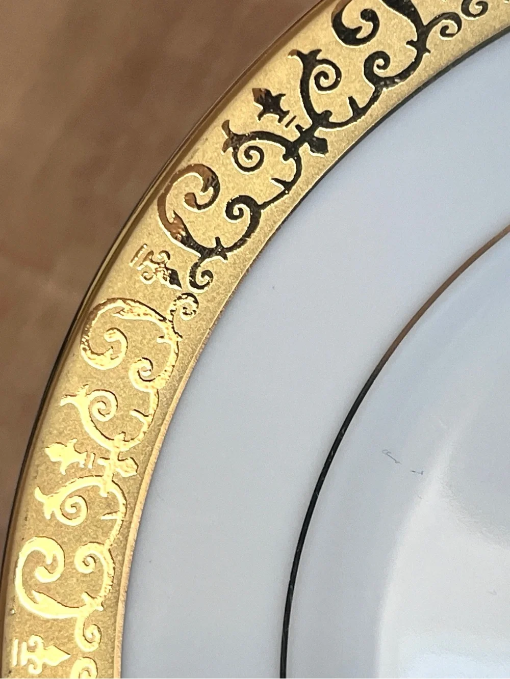 Vintage Royal Gallery Gold Buffet Plates Federated Macy’s 1991 - Set of 2